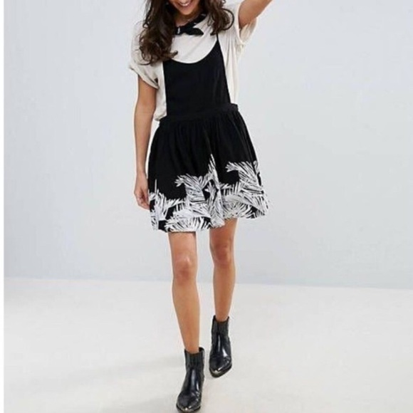 Free People Black White Tropical Oasis Printed Pleated Mini Dress - Picture 3 of 16